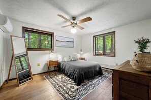 4 chambres, fer et planche à repasser, Wi-Fi, draps fournis