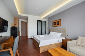Phòng Suite, 1 giường cỡ king | Quang cảnh từ phòng