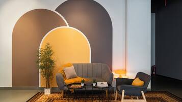 Sala de estar en el lobby