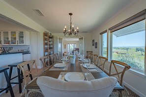 Casa, letti multipli, caminetto, vista giardino (Hidden Acre Vineyard) | Ristoranti