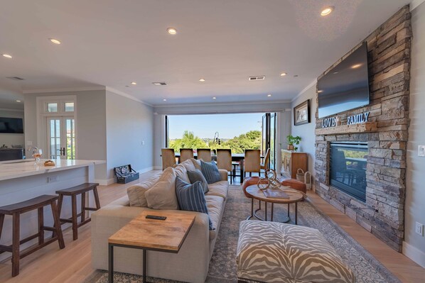 Ferienhaus, Mehrere Betten, Kamin | Wohnbereich