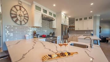 House, Berbilang Katil, Fireplace | Dapur peribadi