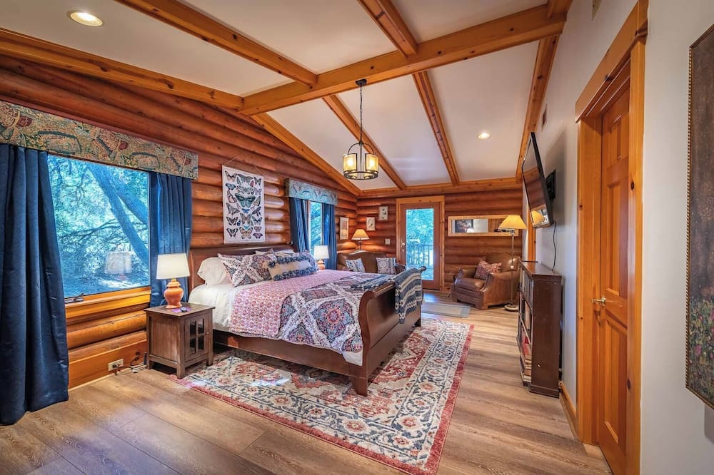 Oakwood Lodge - Orcutt, CA