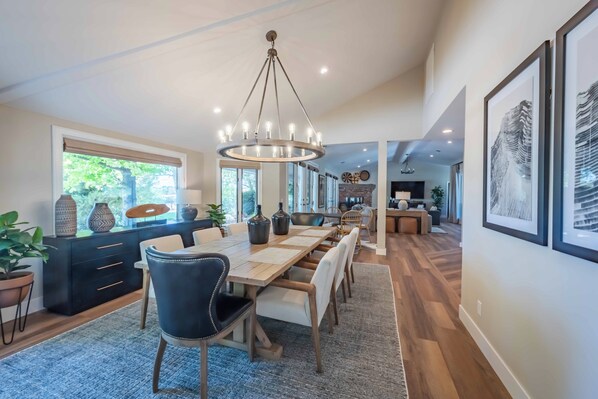 House, Multiple Beds, Pool Access, Pool View (Arbor House) | Dining - Arbor House (Paso Robles)