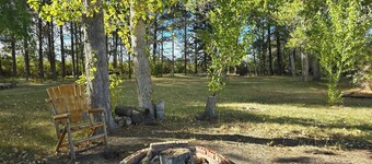 Private oasis at the famous Heart Mountain in charming Ralston with WiFi, AC