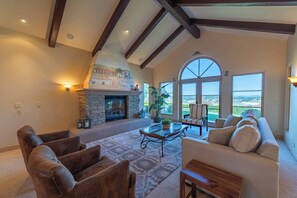 独立别墅, 多张床, 热水浴缸, 泳池景观 (Paso Palacio) | 起居区