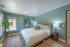 House, Multiple Beds, Hot Tub, Pool View (Paso Paradiso)