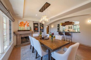 House, Multiple Beds, Hot Tub, Pool View (Paso Paradiso) | Dining - Paso Paradiso (Paso Robles)