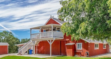 Red Barn Loft