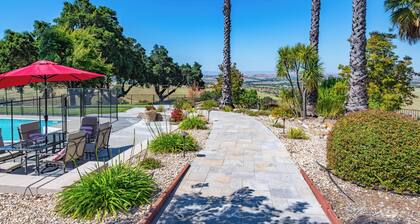 Hilltop Oasis