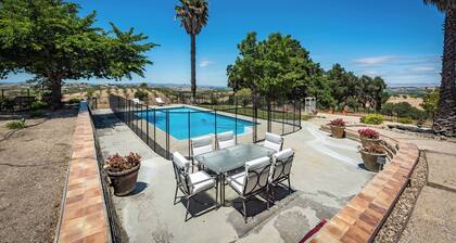 Hilltop Oasis