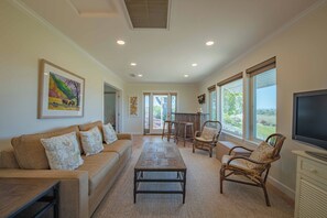 House, Multiple Beds, Pool Access, Garden View (Hidden Acre Vineyard Estate) | Living area | Fireplace