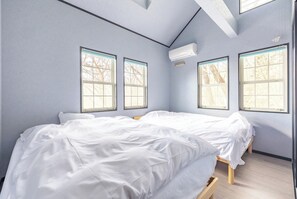 5 habitaciones, escritorio, wifi gratis y ropa de cama 