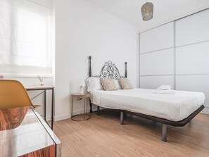 1 bedroom, iron/ironing board, internet, bed sheets - Lanza Authentic & Cozy (sevilla)