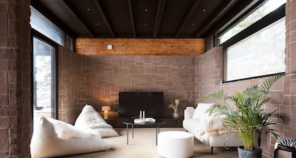 Stay North - Hoffren