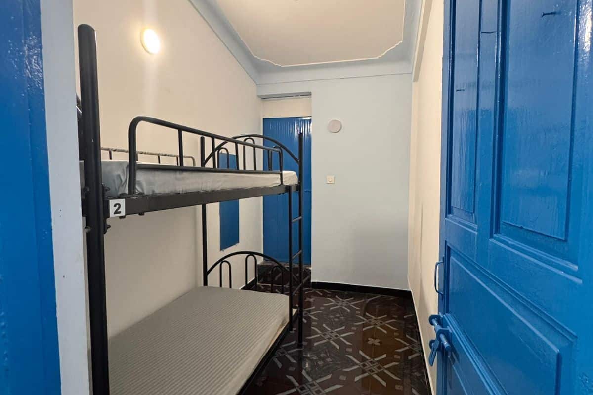 Couple Dorm | Free WiFi