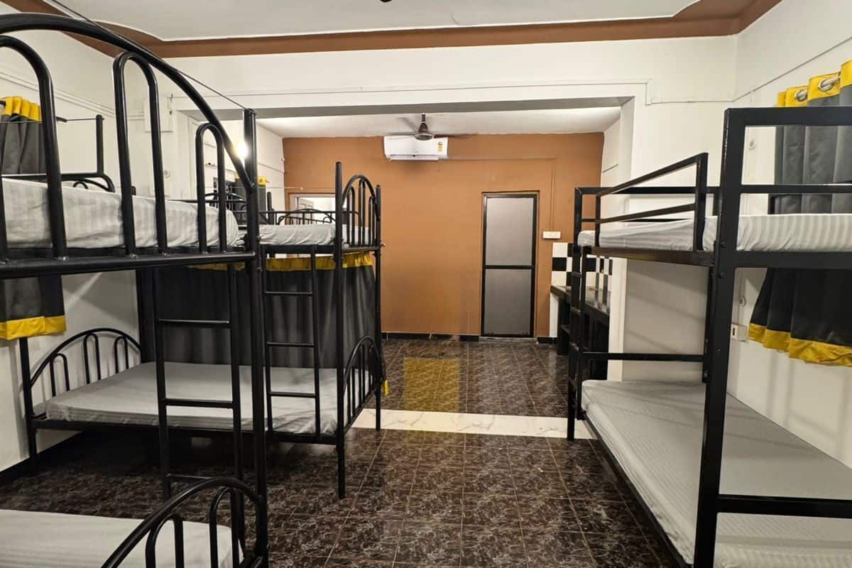 Common Dorm | Free WiFi