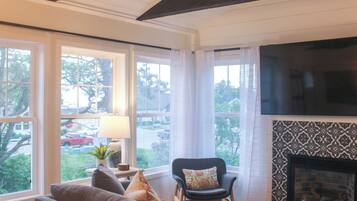 TV connectée, cheminée