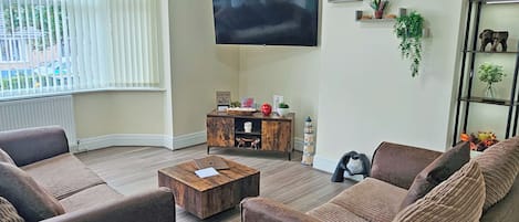 TV
