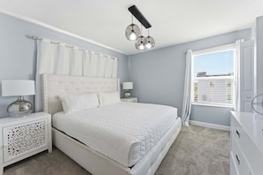 5 bedrooms, iron/ironing board, free WiFi, bed sheets - Champions Gate Retreat: Private Pool & Top Resort (Davenport)