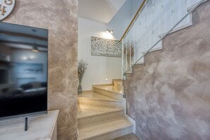 Family Villa, Multiple Bedrooms (Villa Milo Mali Vareski with Pool) | Interior
