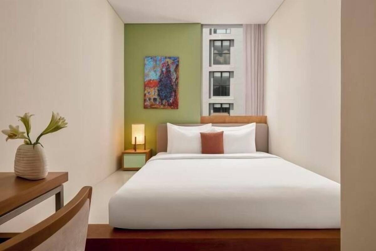 In-room safe, desk, laptop workspace, blackout curtains