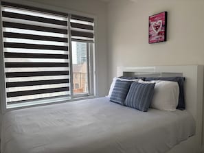 3 quartos, ferros/tábuas de passar roupa, Wi-Fi, roupa de cama