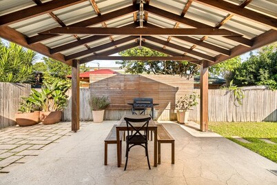Steps from Sand: 2-Bed Beach Escape with Courtyard
