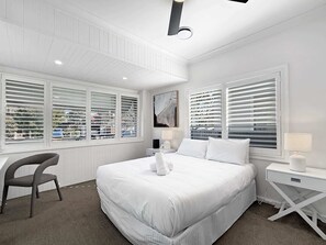 3 chambres, bureau, fer et planche à repasser, Wi-Fi