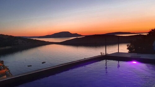 Villa Vissum with pool&sea view by Villas Guide