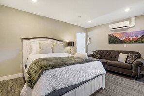 1 Schlafzimmer, Bügeleisen/Bügelbrett, Reisekinderbett, WLAN