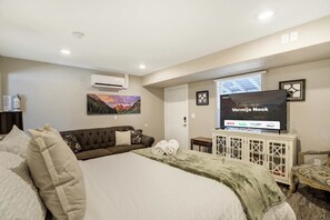 1 bedroom, iron/ironing board, travel crib, WiFi