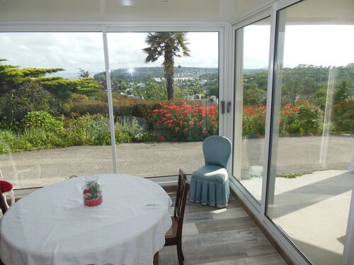Studio avec vue sur mer dans le centre de Crozon