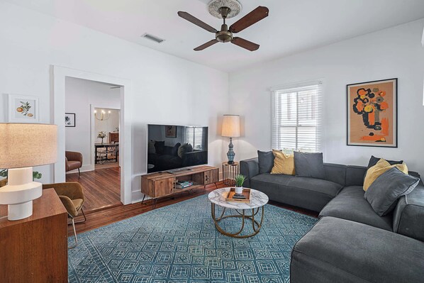 Unclassified image, 1 of 35, button