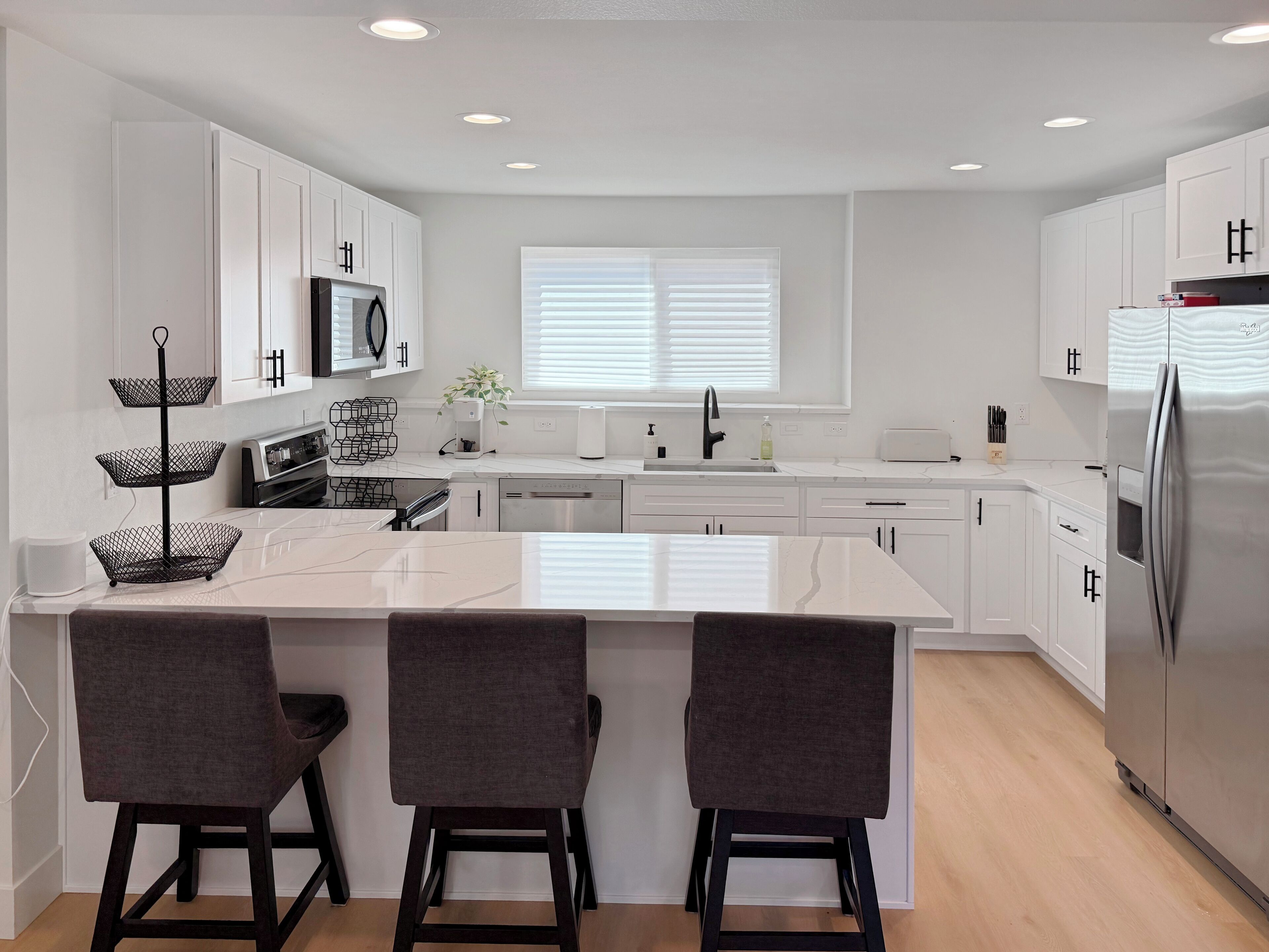 Microwave, oven, stovetop, dishwasher