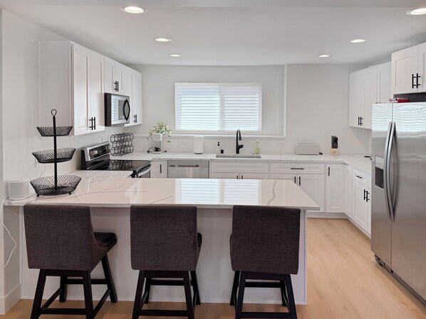 Microwave, oven, stovetop, dishwasher