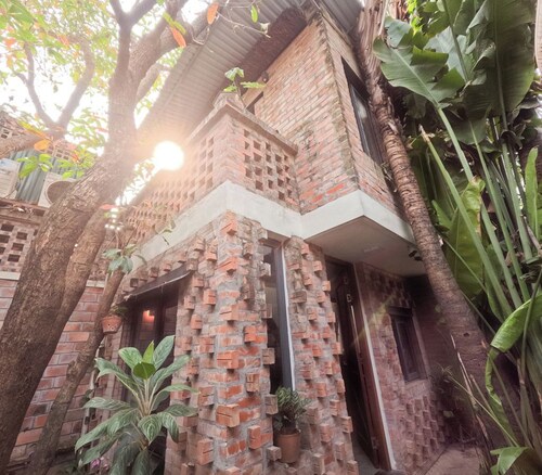 Unique 1-Bedroom Cottage in Westlake Hanoi with AC, WIFI, Dryer & Washer