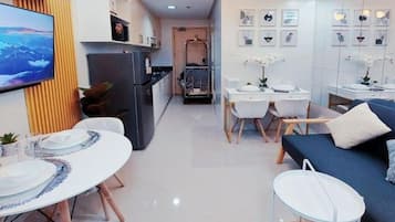 Standard Apartment, City View | Soundproofing, iron/ironing board, free WiFi