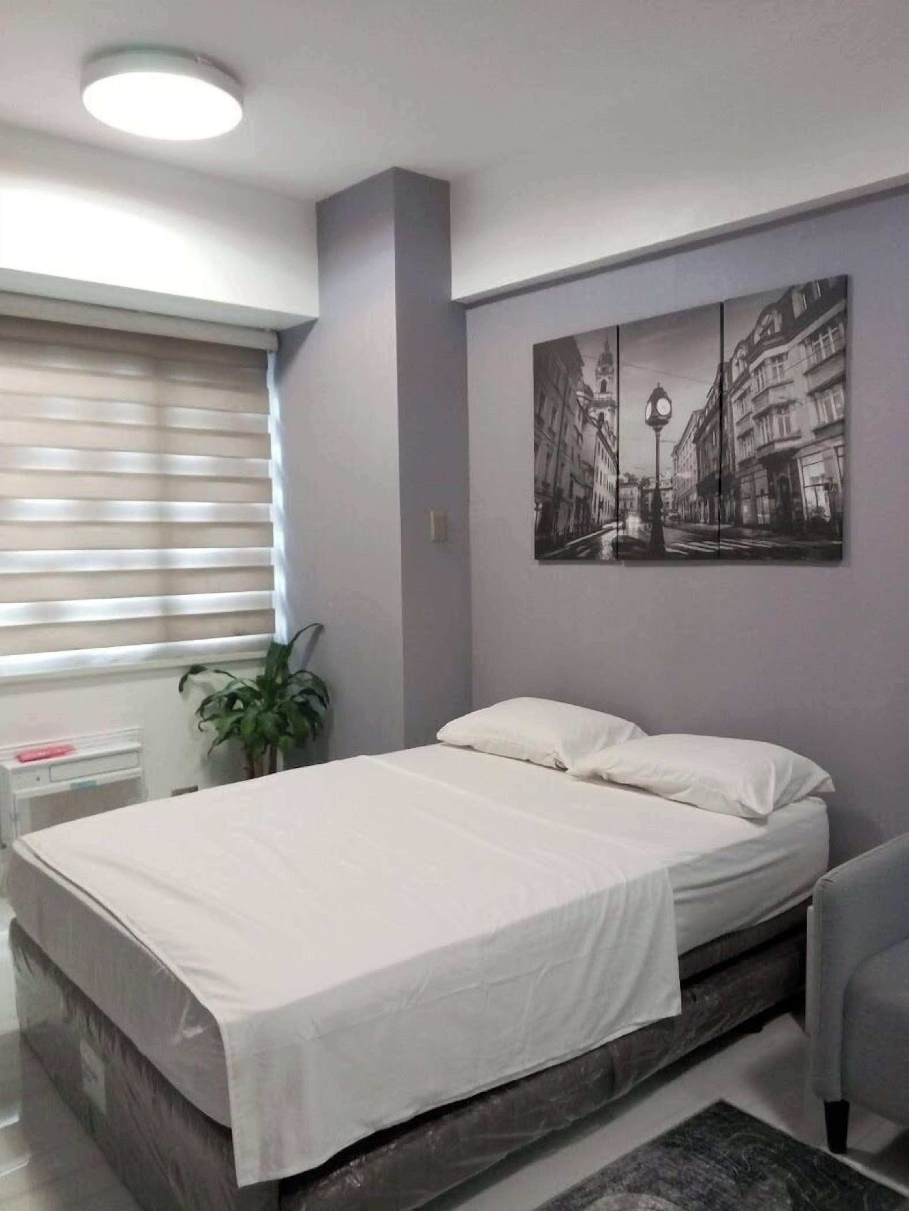 Standard Room, 1 Bedroom | Soundproofing, iron/ironing board, free WiFi