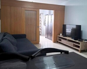 Standard Apartment, City View | Soundproofing, iron/ironing board, free WiFi