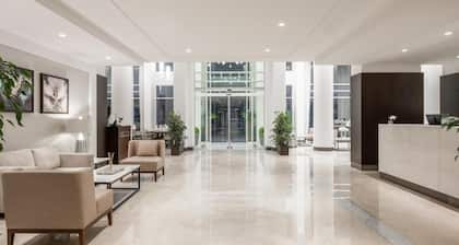 Landmark Hotel & Suites