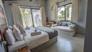 5 bedrooms, WiFi, bed sheets - Misty Villa - Spacious 5-bedroom villa in serene Pussellawa (Pussellawa)