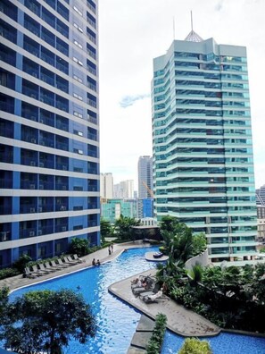 Standardzimmer, 1 Schlafzimmer, Poolblick | Blick vom Balkon