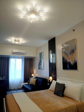 Standard Room, 1 Bedroom | Iron/ironing board, free WiFi