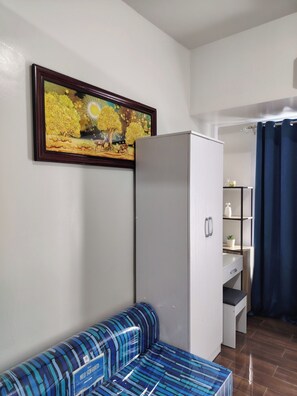 Standard Room, 1 Bedroom | Living area - Air Residences (Makati)