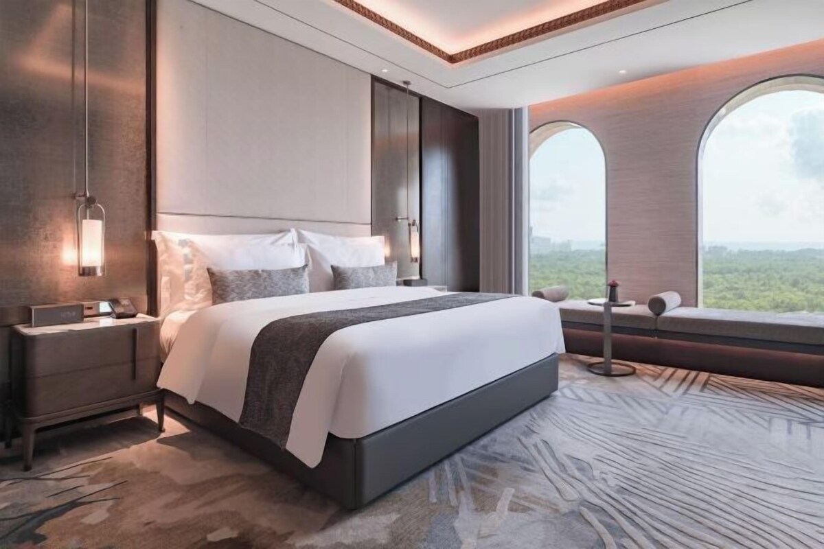 Minibar (some free items), in-room safe, desk, blackout drapes