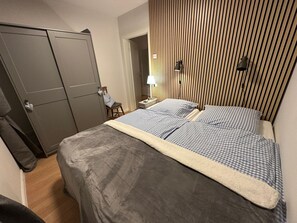 1 bedroom, iron/ironing board, free WiFi, bed sheets