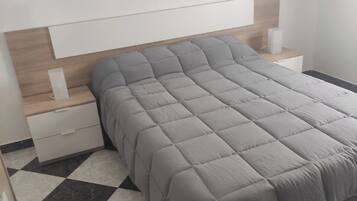 3 chambres, fer et planche Ă repasser, Wi-Fi, draps fournis