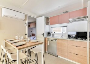 Casa rodante Premium, 3 habitaciones, aire acondicionado