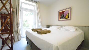4 Schlafzimmer, Reisekinderbett, kostenloses WLAN